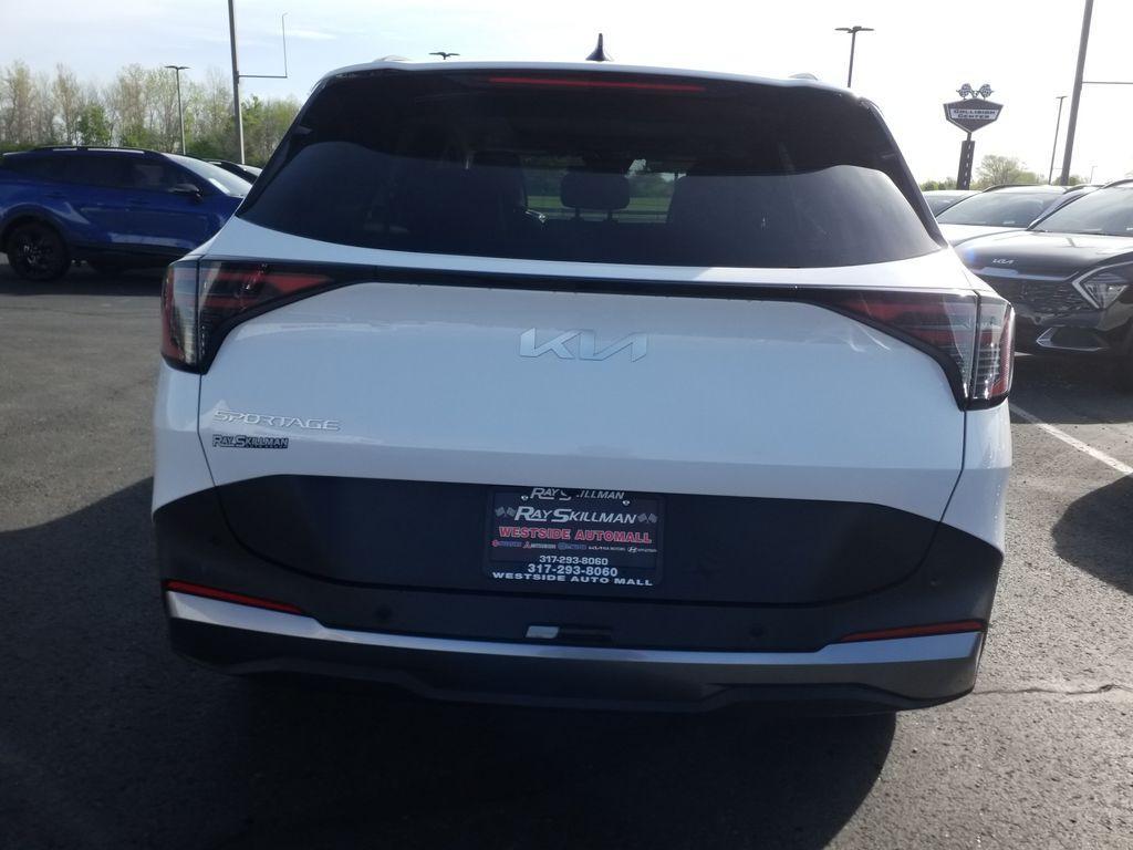 new 2026 Kia Sportage car, priced at $33,560