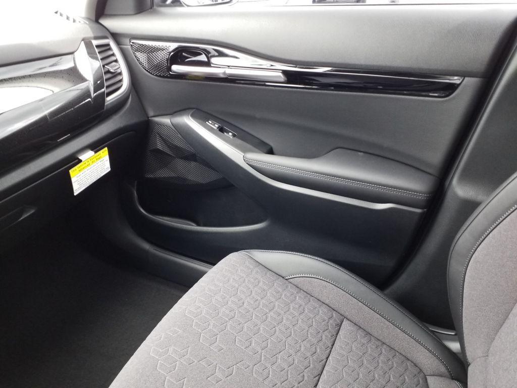 new 2025 Kia Seltos car, priced at $28,670