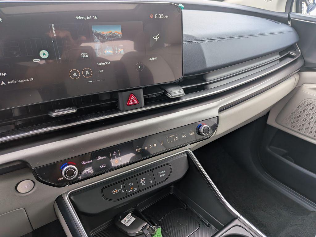 new 2026 Kia Carnival Hybrid car, priced at $52,000