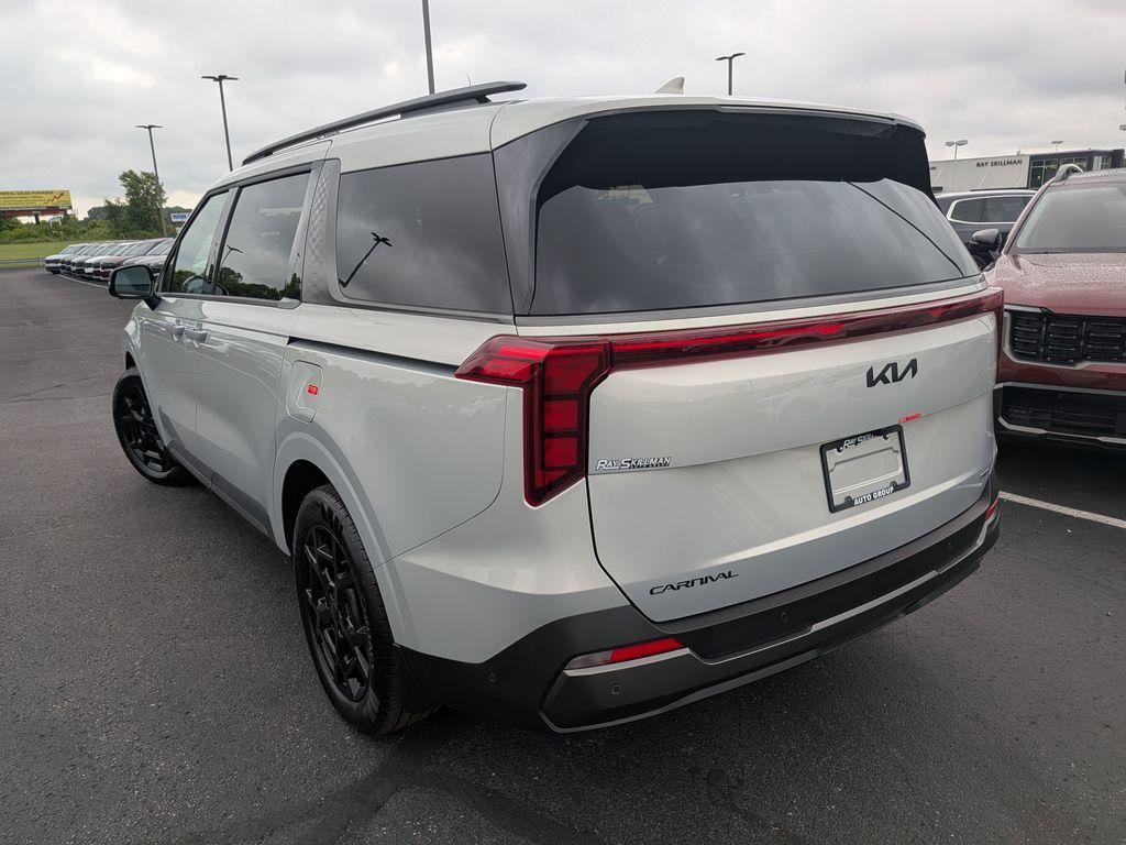 new 2026 Kia Carnival Hybrid car, priced at $52,000