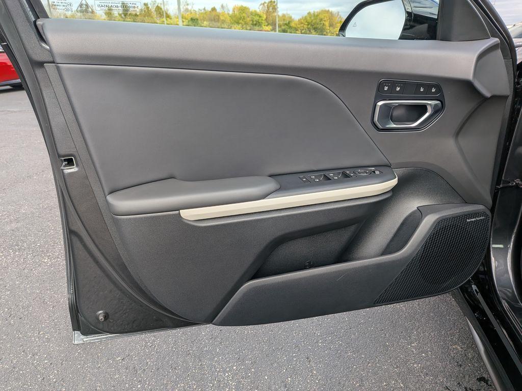 new 2025 Kia K4 car, priced at $27,385
