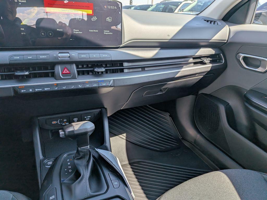 new 2025 Kia K4 car, priced at $22,665
