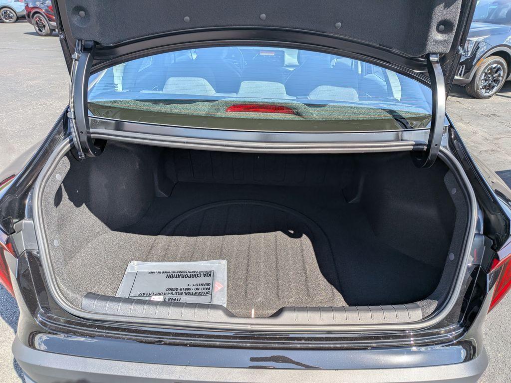 new 2025 Kia K4 car, priced at $22,665
