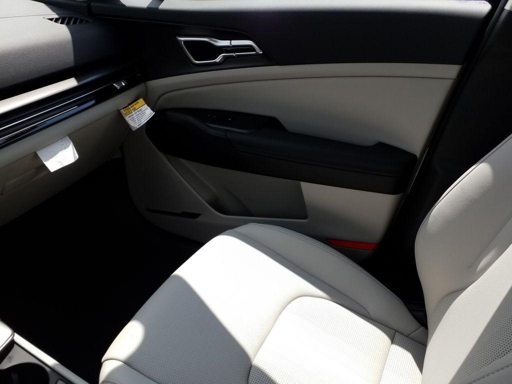 new 2026 Kia Sportage car, priced at $33,265