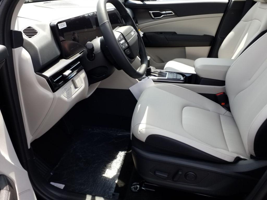 new 2026 Kia Sportage car, priced at $33,265