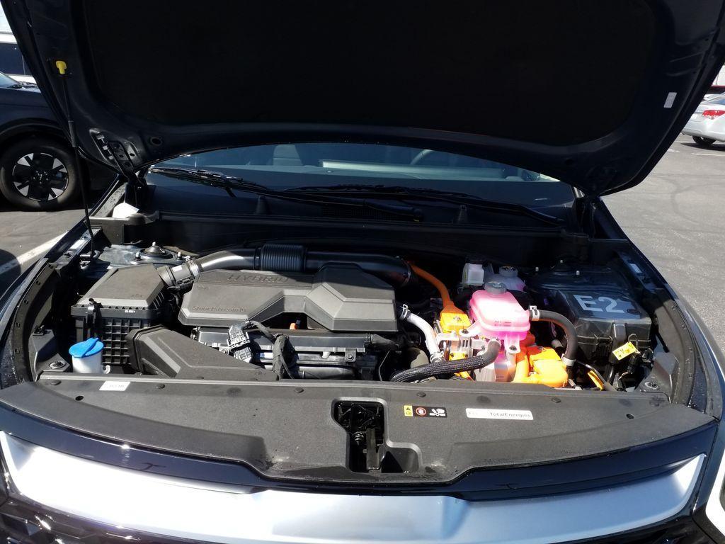 new 2025 Kia Sportage Hybrid car, priced at $38,592