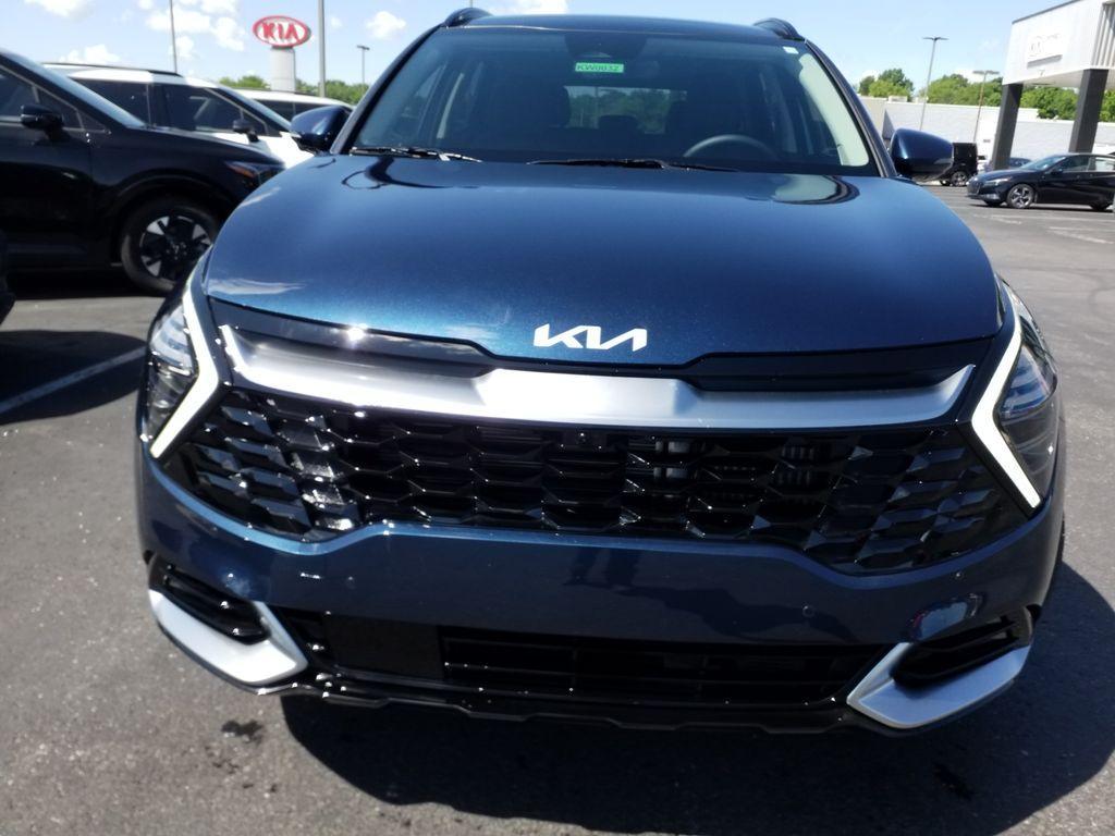 new 2025 Kia Sportage Hybrid car, priced at $38,592