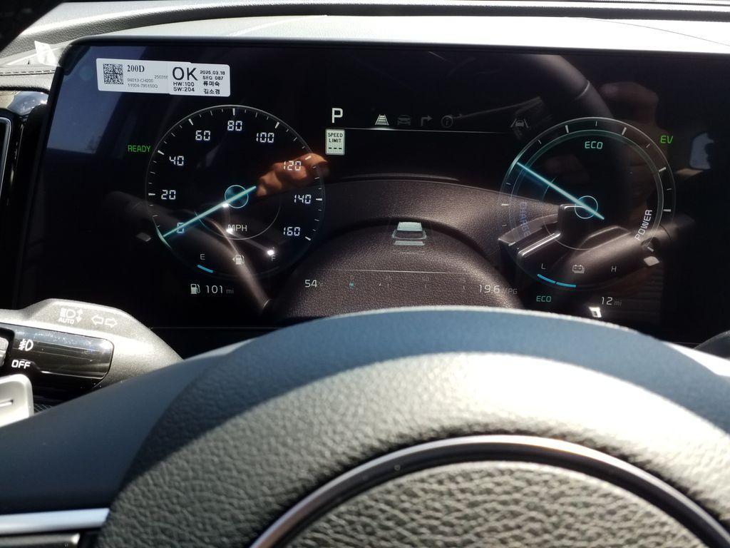 new 2025 Kia Sportage Hybrid car, priced at $38,592