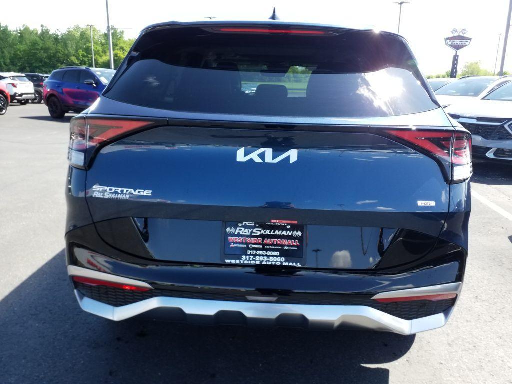 new 2025 Kia Sportage Hybrid car, priced at $38,592