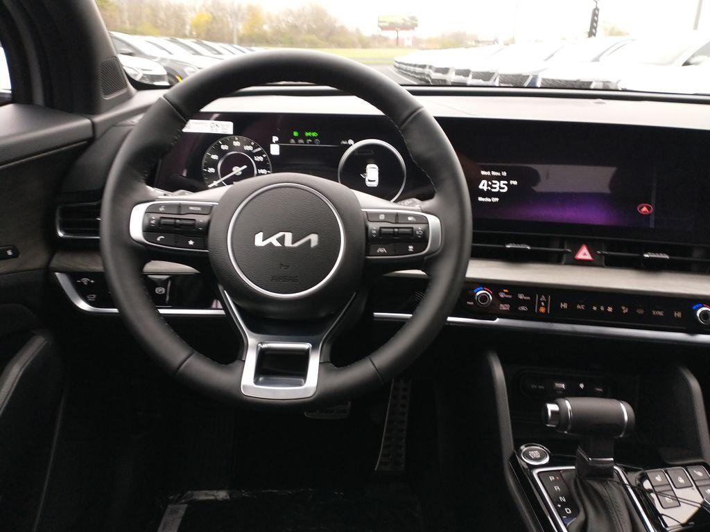 new 2025 Kia Sportage car, priced at $40,360