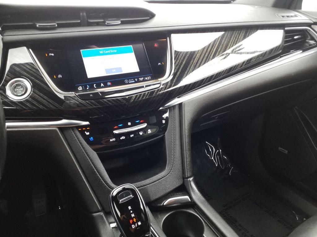 used 2023 Cadillac XT6 car, priced at $35,988