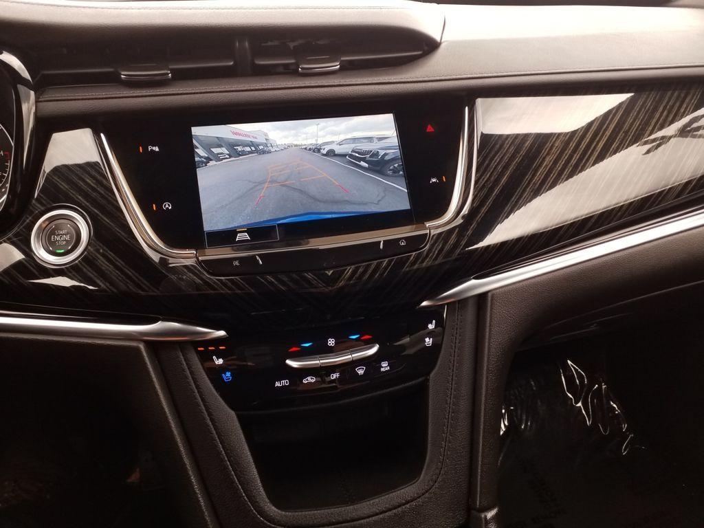 used 2023 Cadillac XT6 car, priced at $35,988
