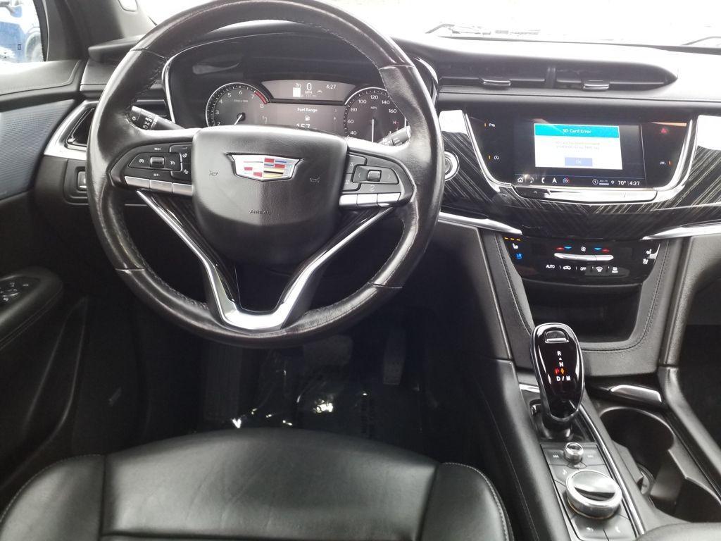 used 2023 Cadillac XT6 car, priced at $35,988