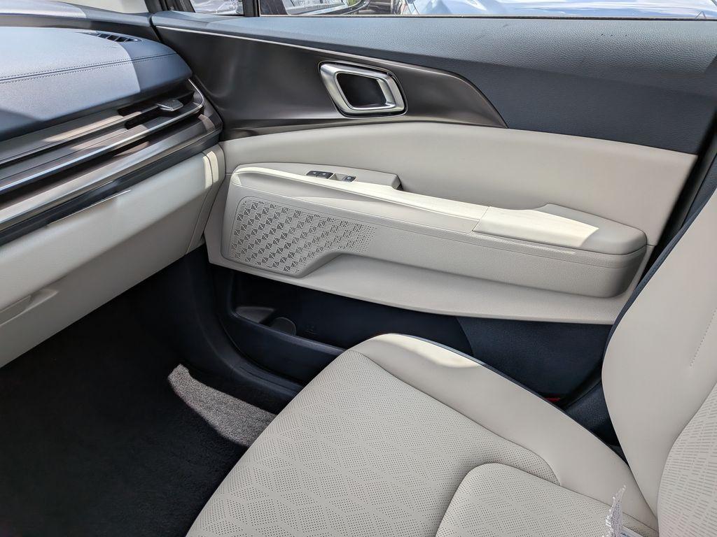 new 2026 Kia Carnival car, priced at $46,361