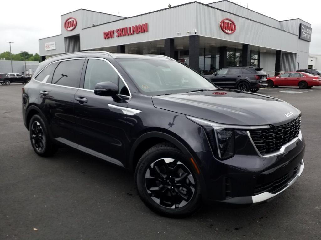 new 2025 Kia Sorento car, priced at $37,830