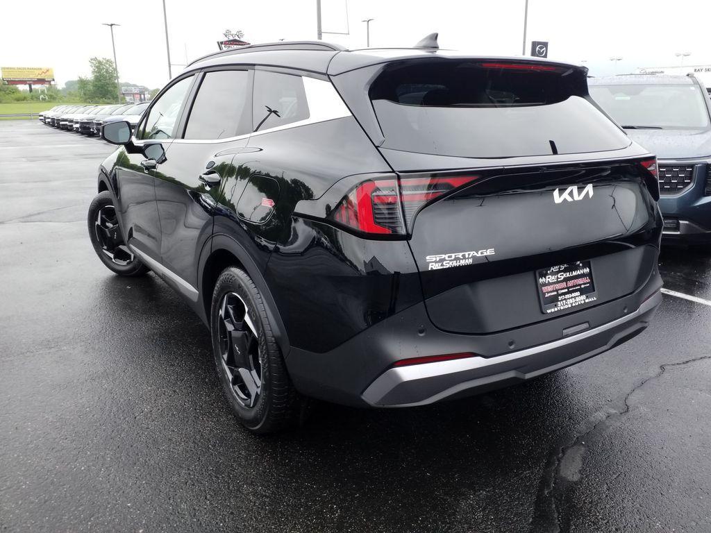 new 2026 Kia Sportage car, priced at $33,065
