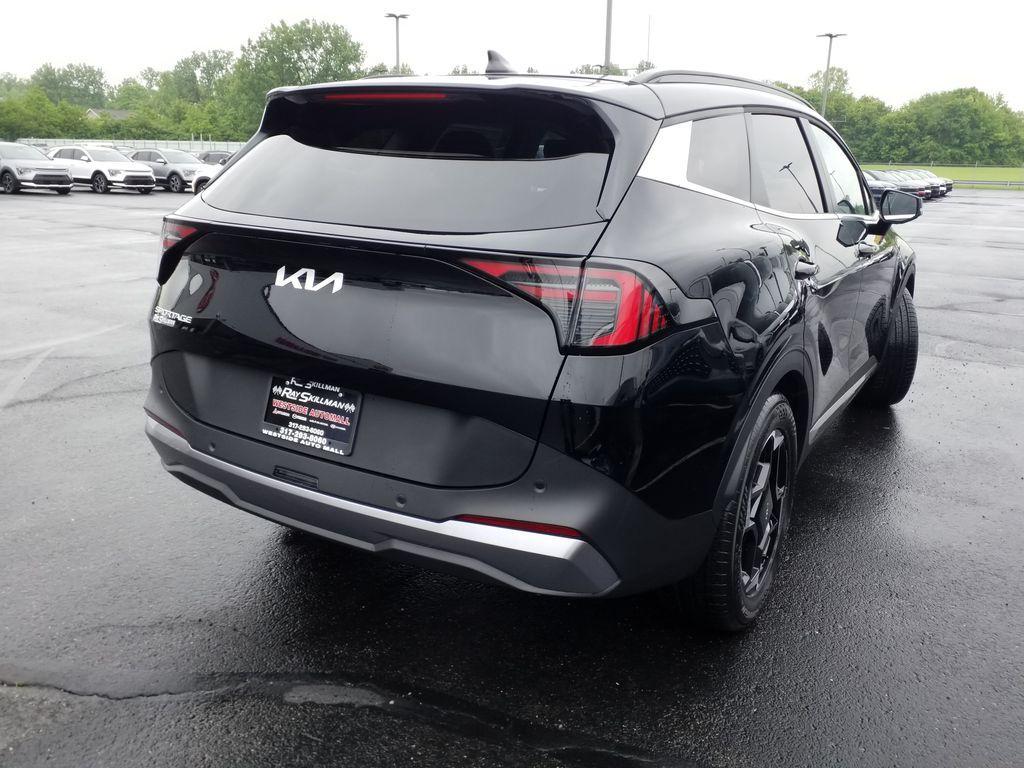 new 2026 Kia Sportage car, priced at $33,065