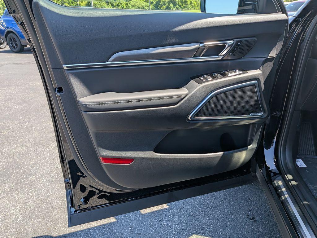 new 2025 Kia Telluride car, priced at $51,914