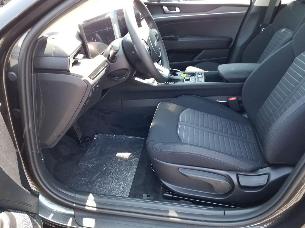 new 2025 Kia K5 car, priced at $28,650