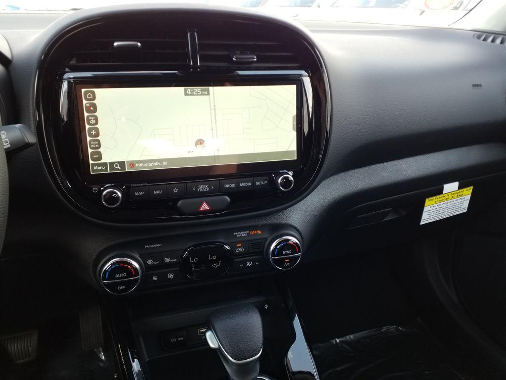 new 2025 Kia Soul car, priced at $24,085