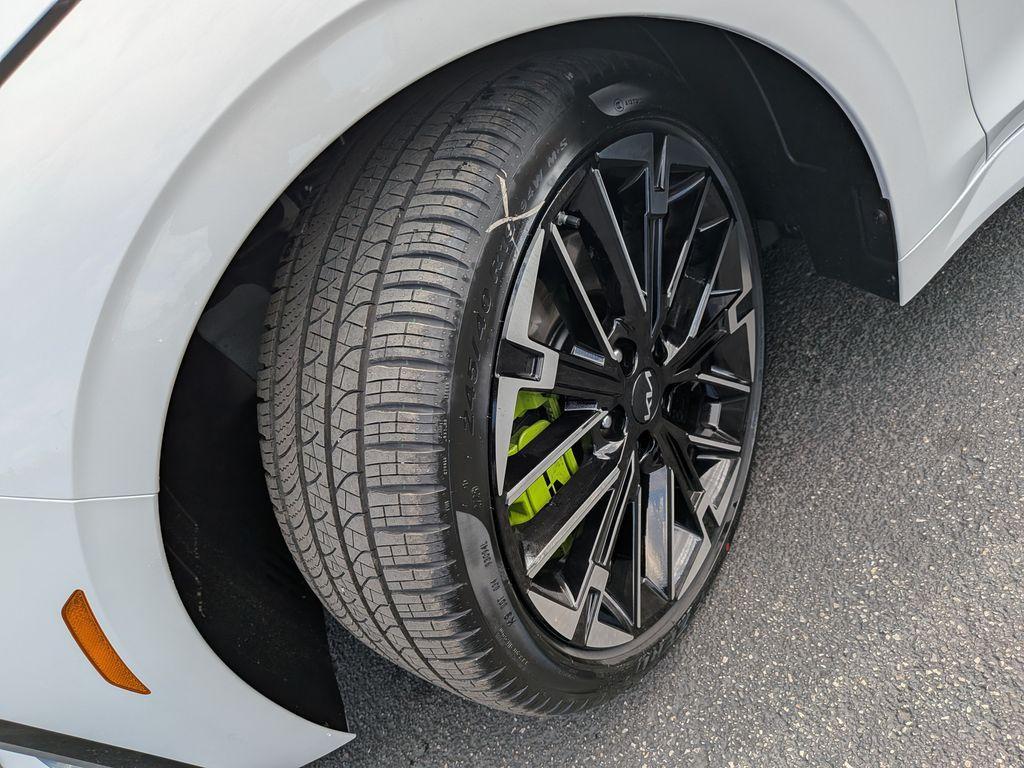 new 2026 Kia K5 car, priced at $34,080