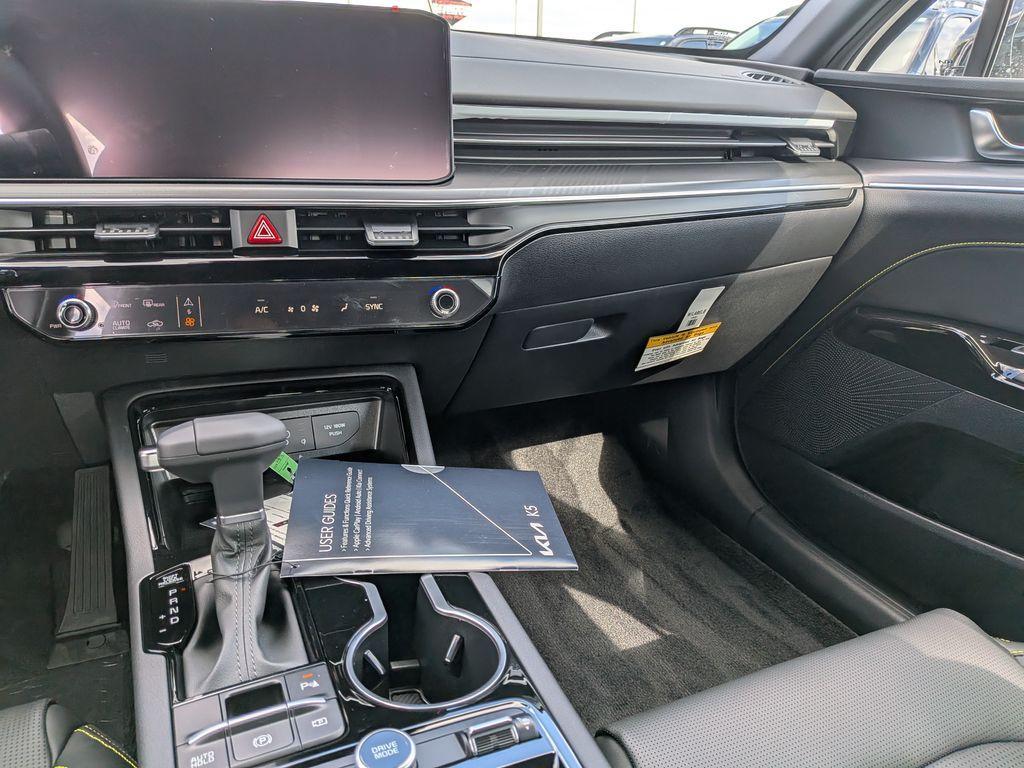 new 2026 Kia K5 car, priced at $34,080