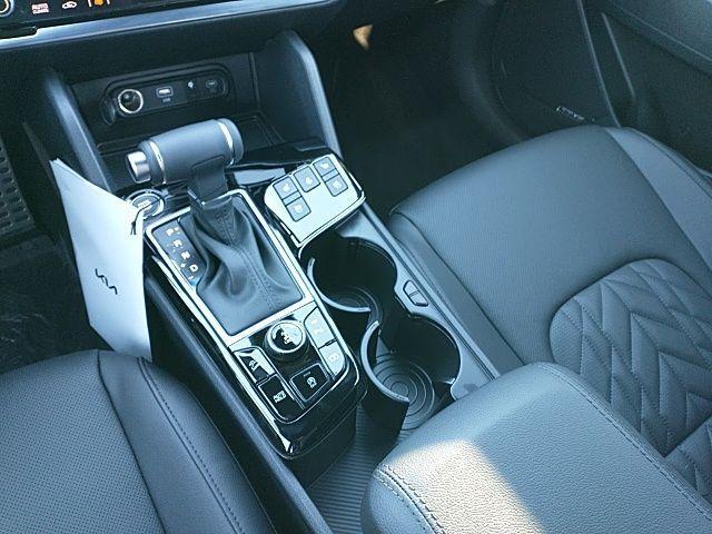 new 2025 Kia Sportage car, priced at $39,465
