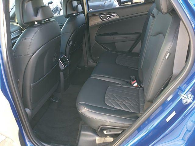 new 2025 Kia Sportage car, priced at $39,465