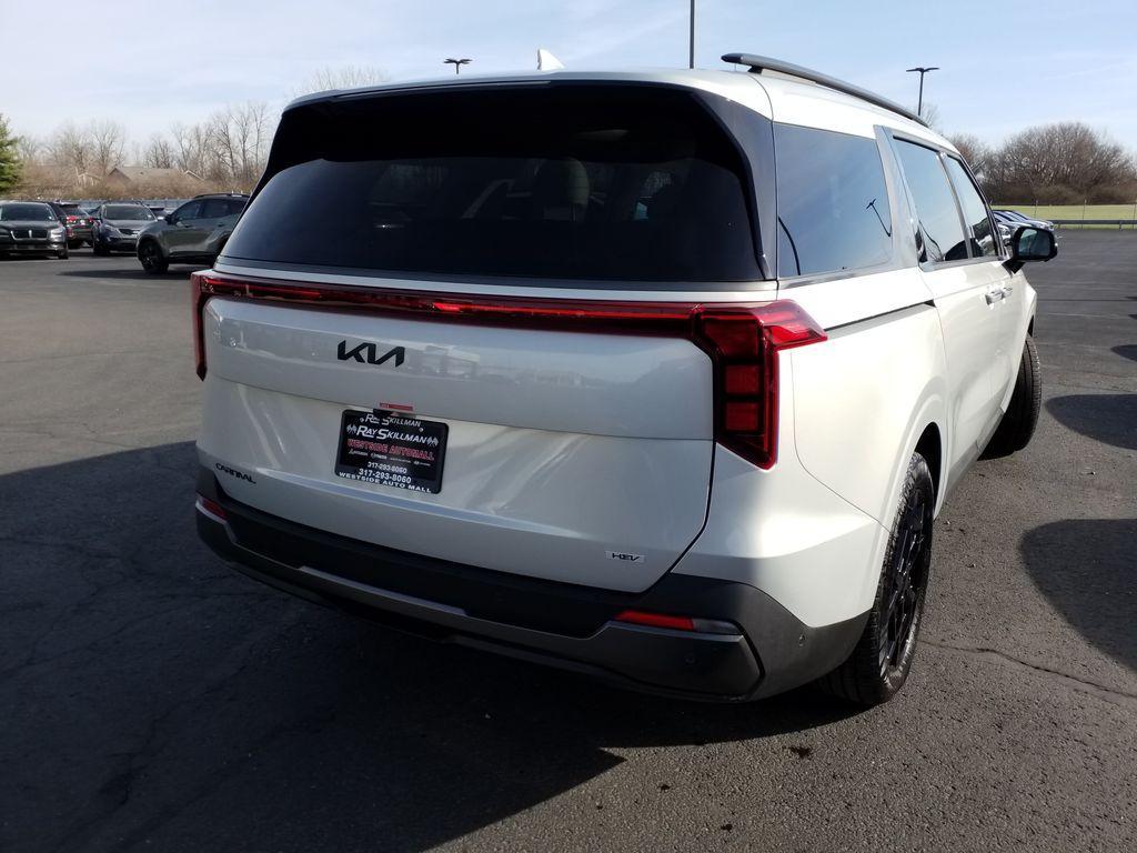 new 2025 Kia Carnival Hybrid car, priced at $53,100