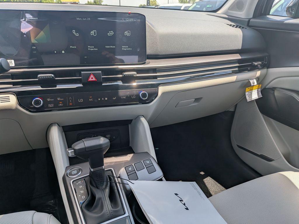 new 2026 Kia Sportage car, priced at $31,385