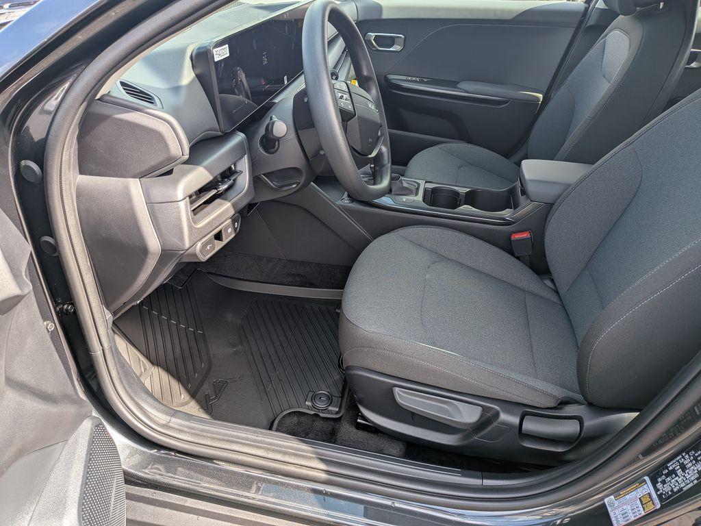 new 2025 Kia K4 car, priced at $22,665