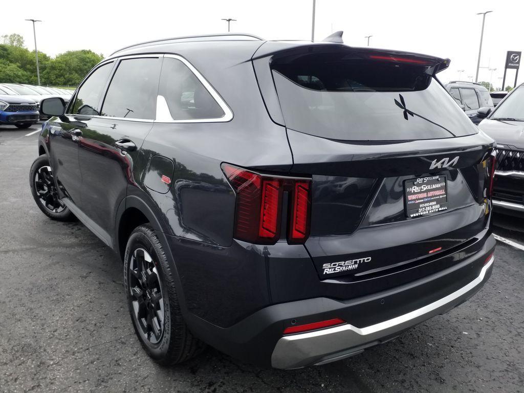 new 2025 Kia Sorento car, priced at $37,830
