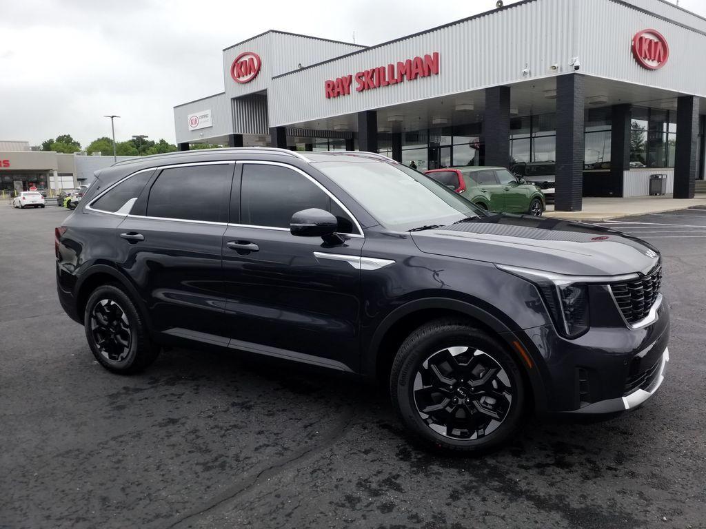 new 2025 Kia Sorento car, priced at $37,830