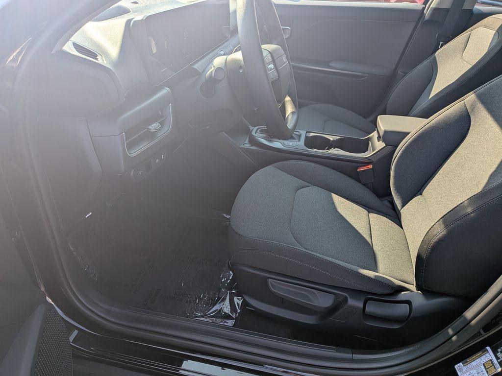 new 2025 Kia K4 car, priced at $22,665