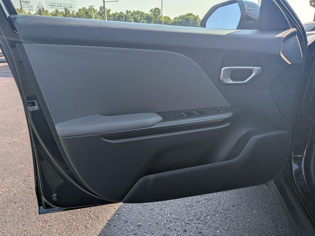 new 2025 Kia K4 car, priced at $22,665