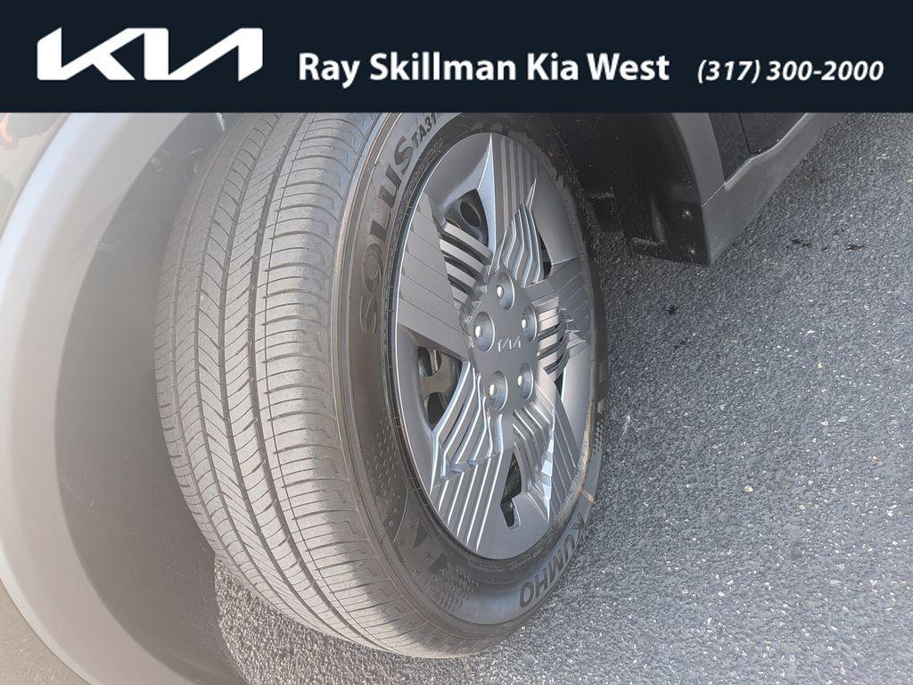new 2025 Kia K4 car, priced at $22,665