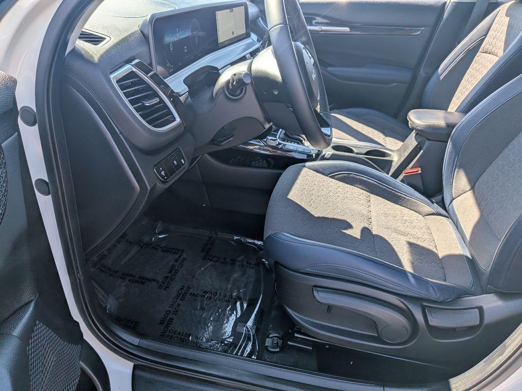 used 2024 Kia Seltos car, priced at $23,988