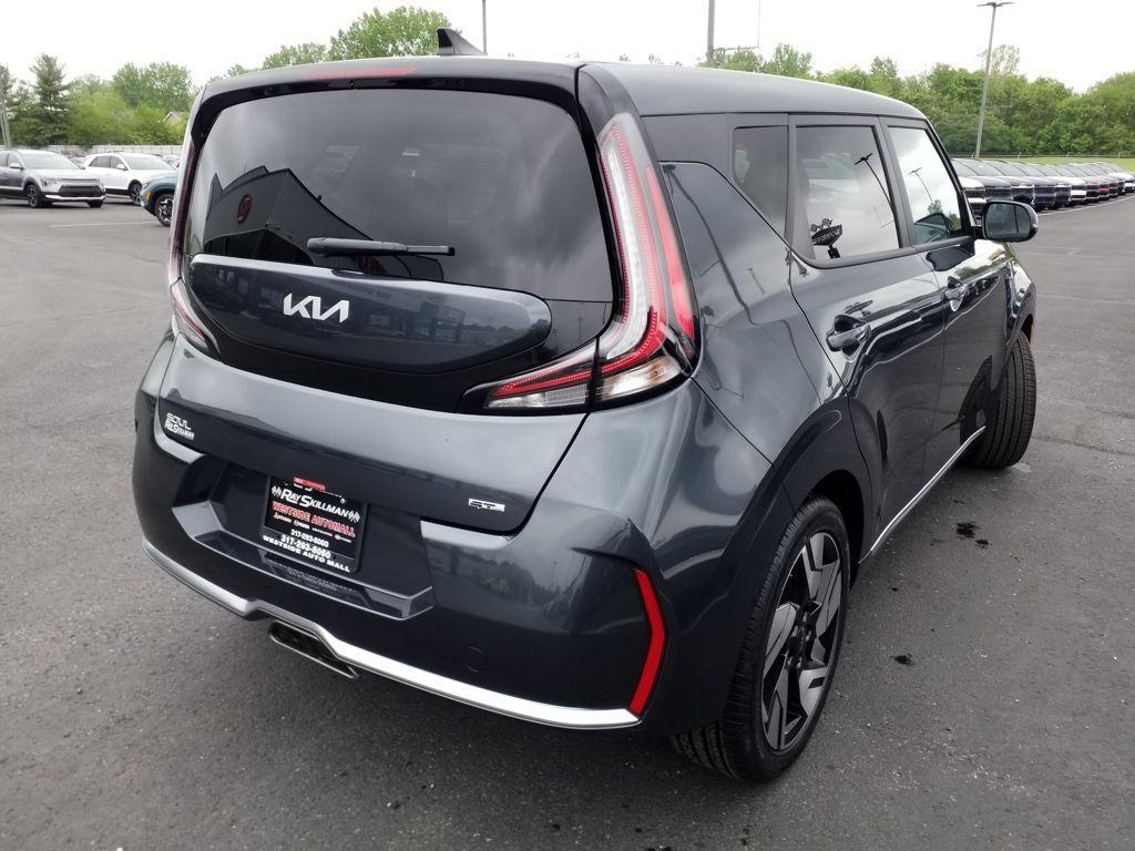 new 2025 Kia Soul car, priced at $27,585