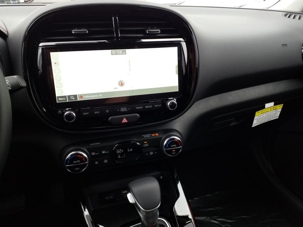 new 2025 Kia Soul car, priced at $27,585