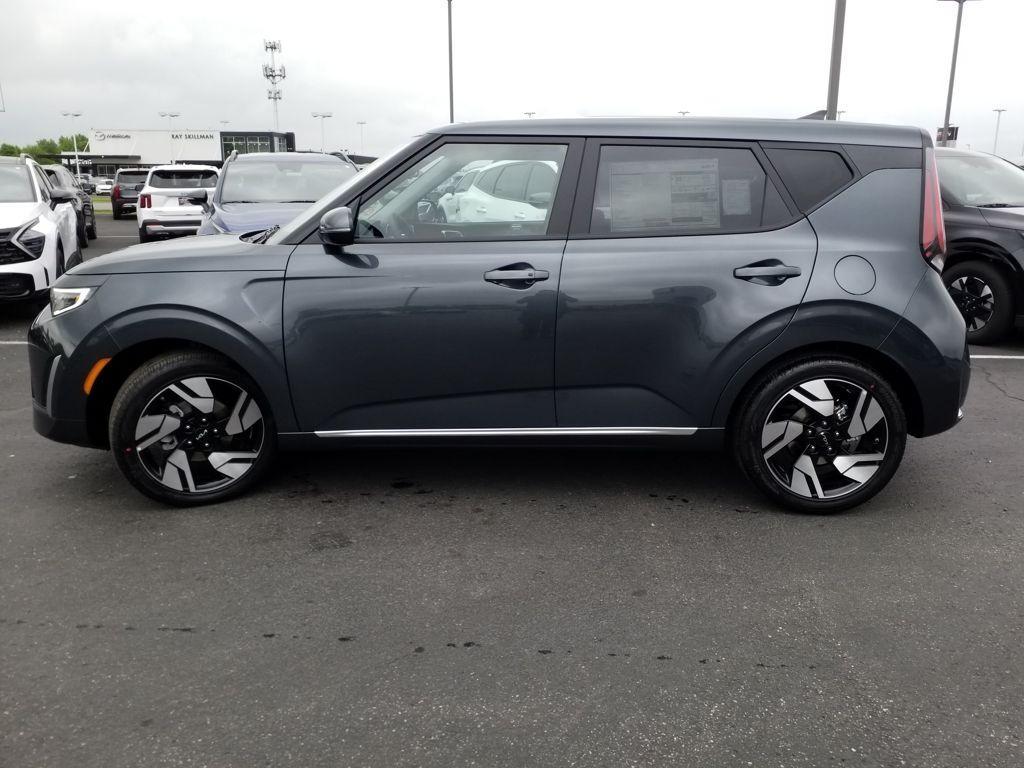 new 2025 Kia Soul car, priced at $27,585