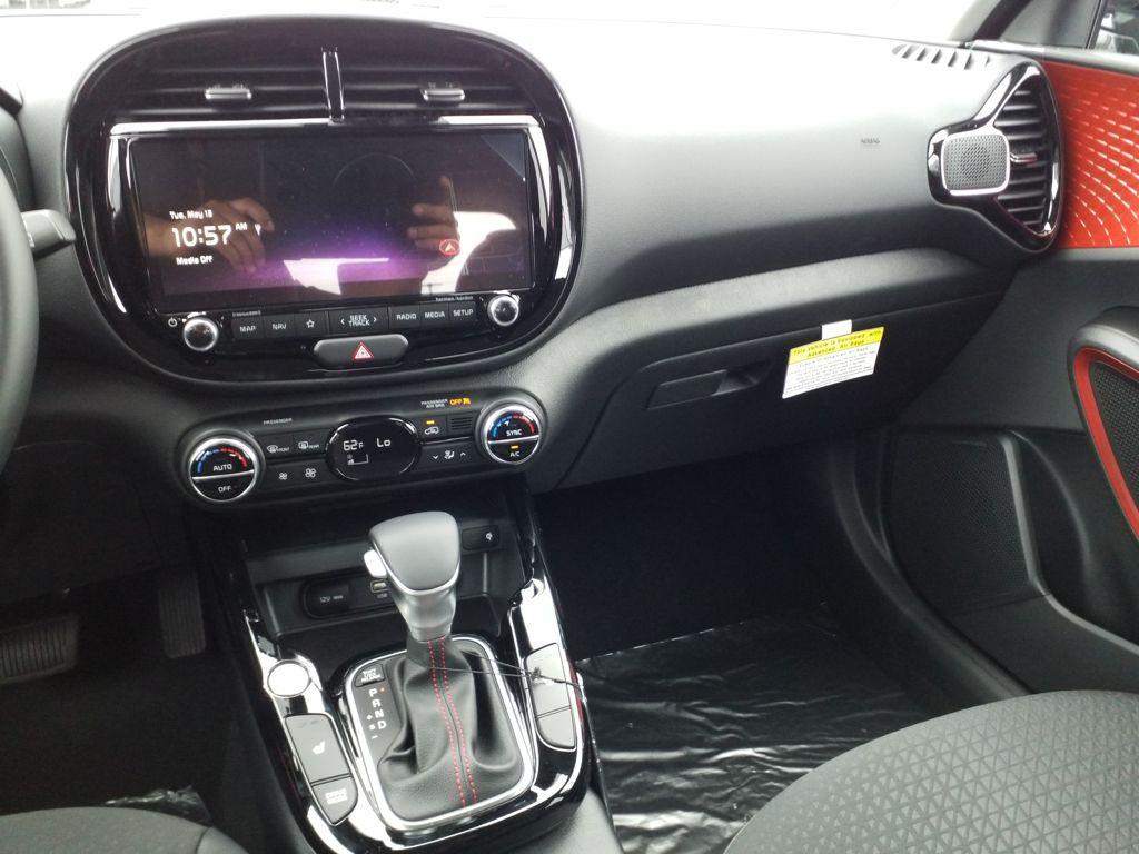 new 2025 Kia Soul car, priced at $27,585