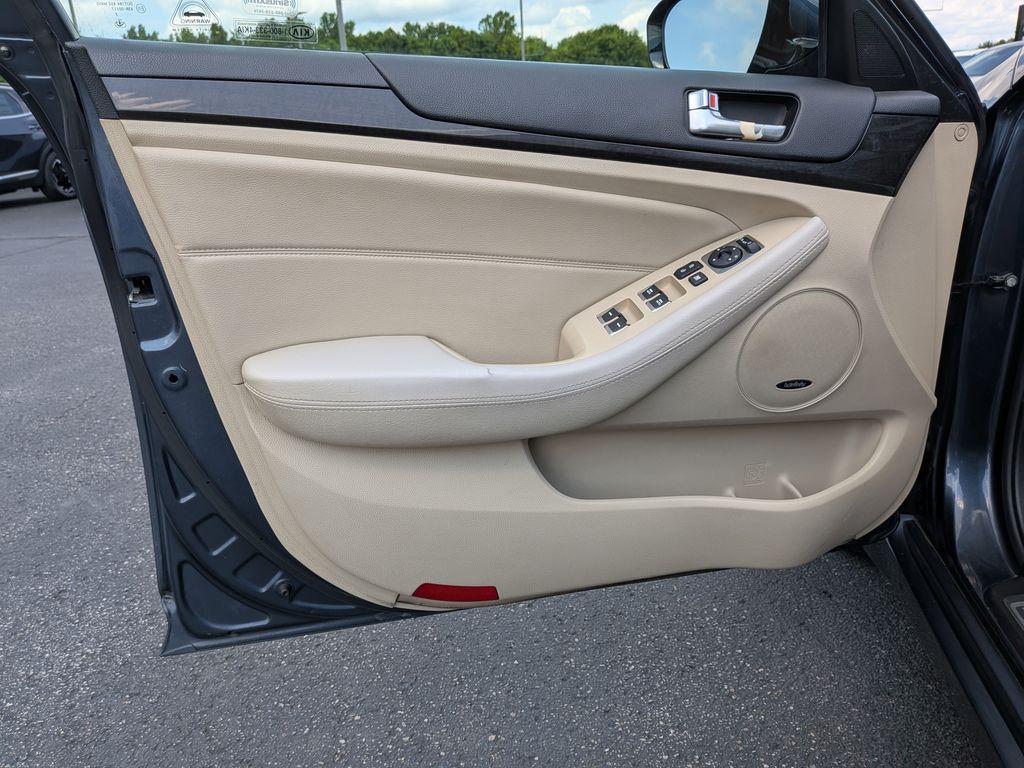 used 2014 Kia Cadenza car, priced at $8,988