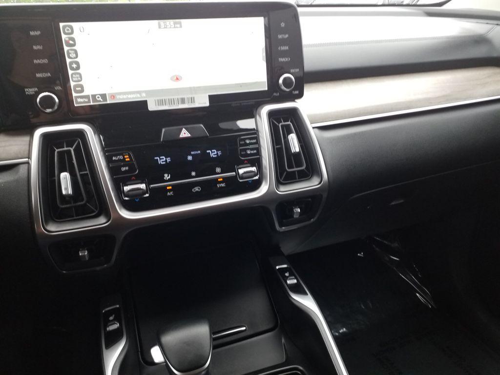 used 2023 Kia Sorento car, priced at $35,990