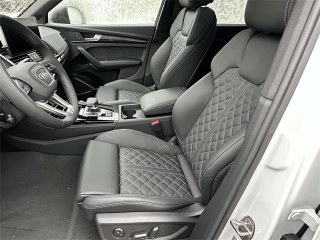 new 2025 Audi SQ5 car, priced at $74,715