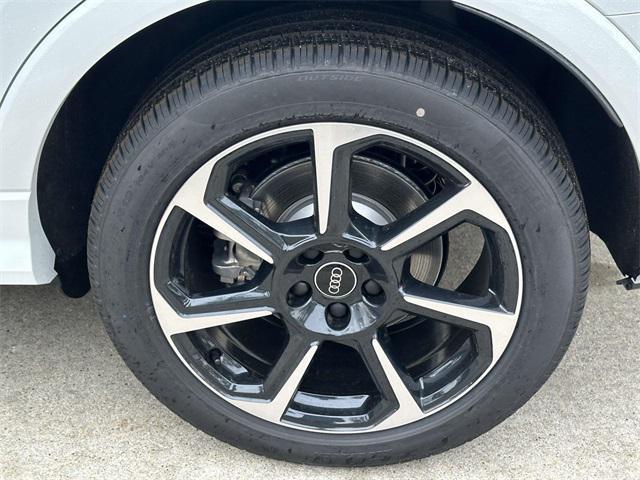 new 2025 Audi Q3 car, priced at $45,500