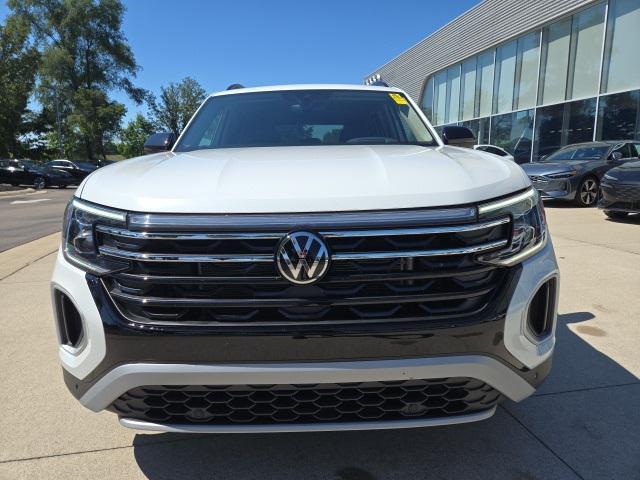 used 2024 Volkswagen Atlas car, priced at $41,500