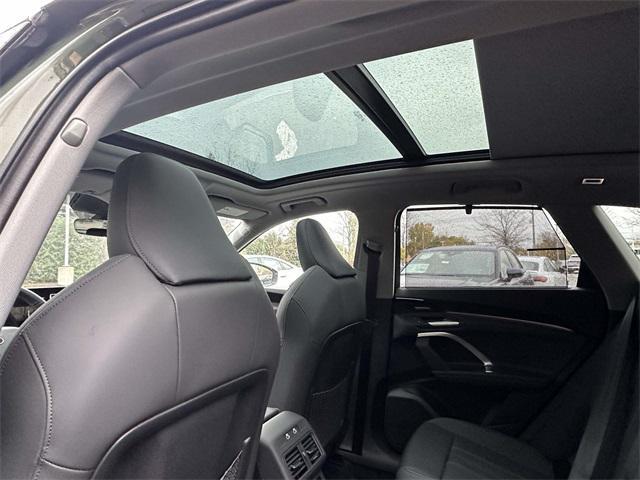 new 2025 Audi Q5 car, priced at $59,900