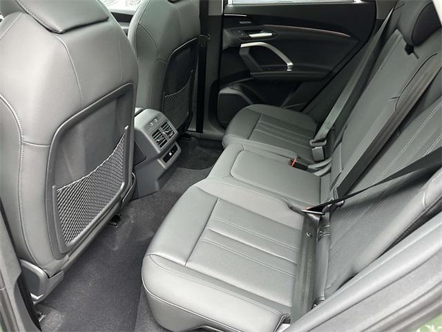 new 2025 Audi Q5 car, priced at $59,900