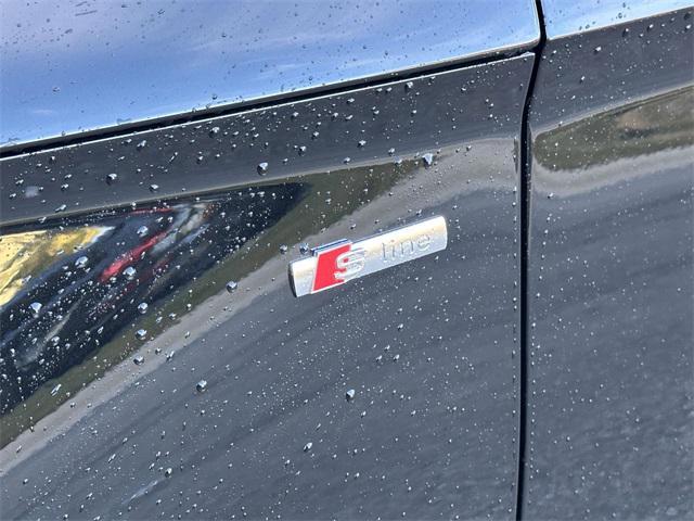 used 2022 Audi Q5 car, priced at $31,900