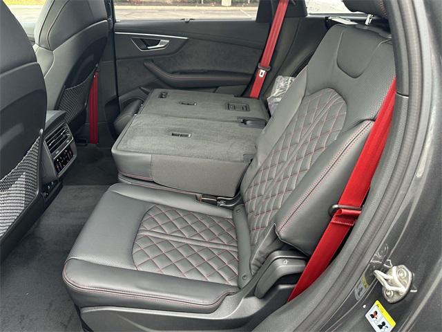 new 2026 Audi Q7 car, priced at $86,195